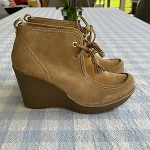 Wedge booties